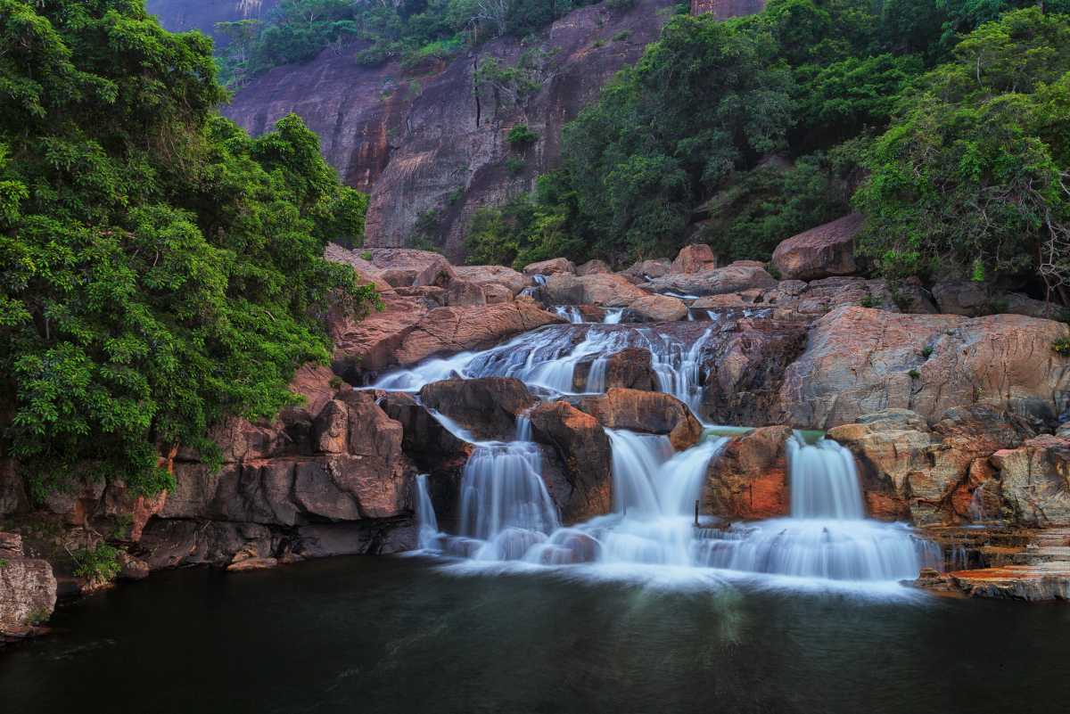 Manimuthar Waterfalls